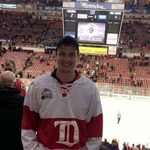 Meet your Posher, Eric